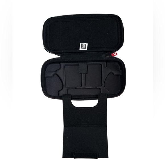 Nintendo Switch Black Carrying Case NWOT - Picture 2 of 7